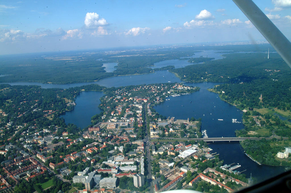 Kunsthaus Kurgan Lägenhet Potsdam Rum bild